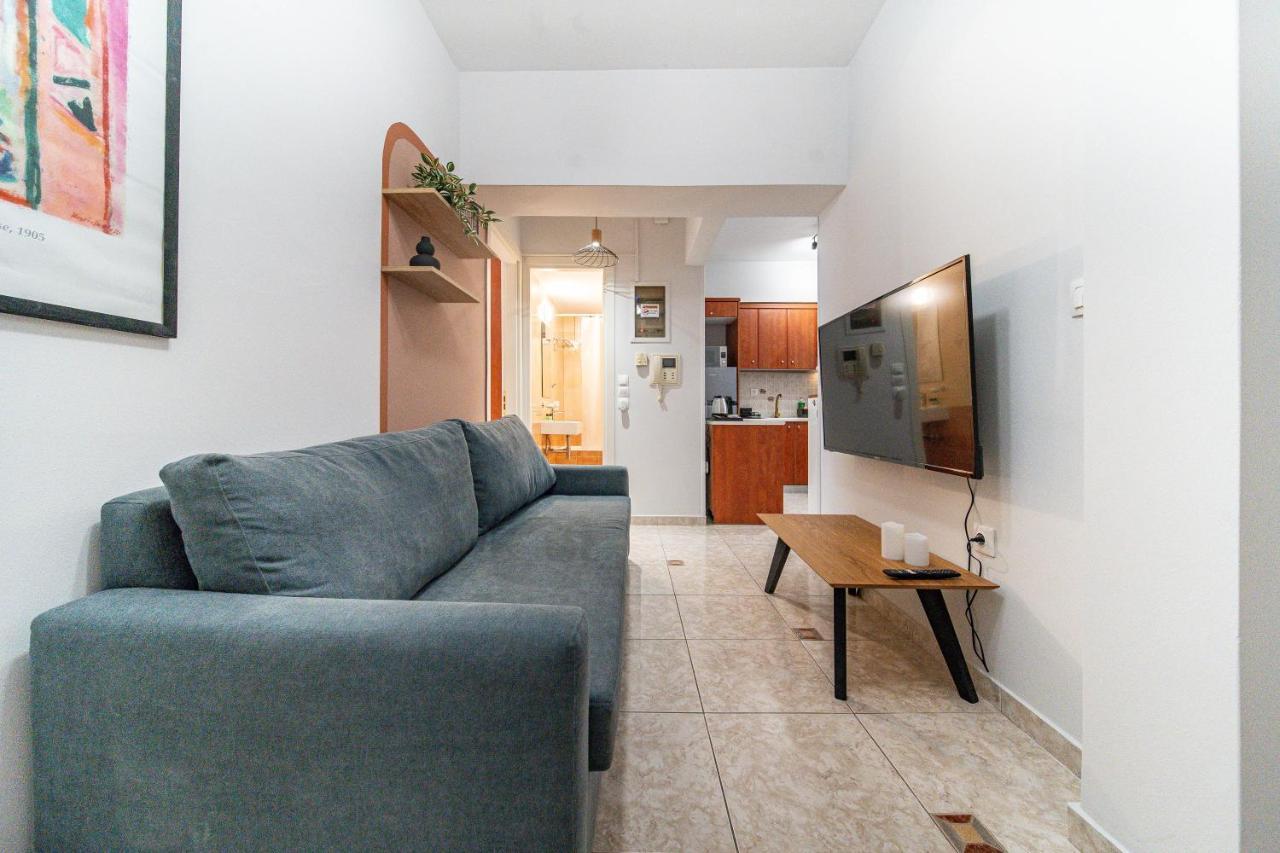 Per56 By Smart Cozy Suites - Right Next To The Metro - Parking - Available 24Hr Atenas Exterior foto